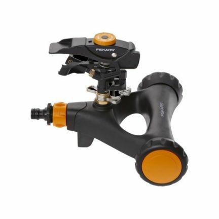 FISKARS METALL-PULSE-SPRINKER AUF RÄDERN