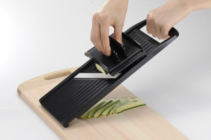 KYOCERA Reibe UNIVERSAL Schwarz