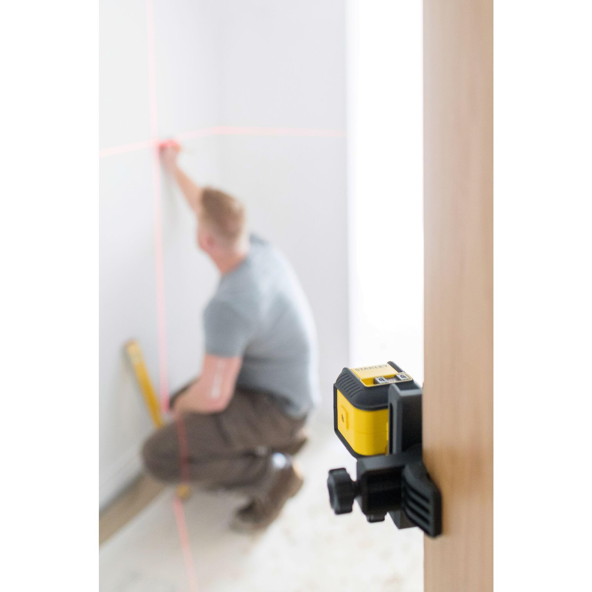STANLEY CUBIX ROTER KREUZLASER