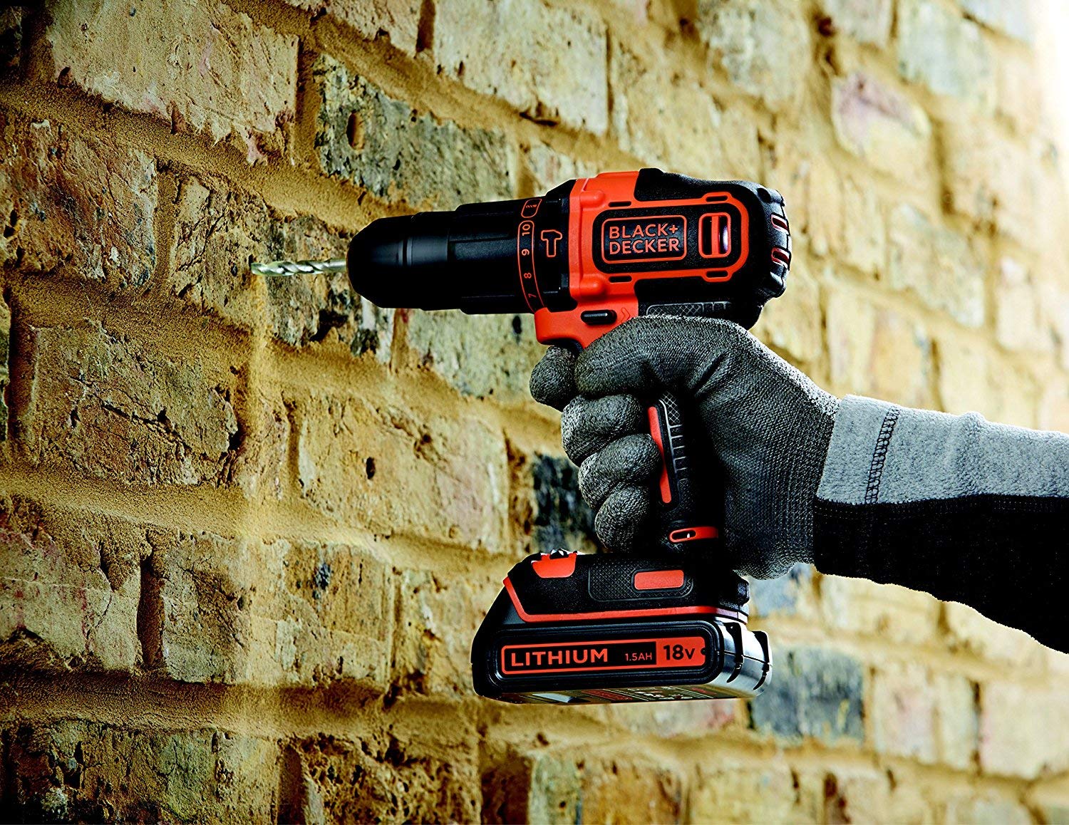 BLACK+DECKER SCHRAUBENDREHER 18V/1x1,5Ah BDCHD18-QW