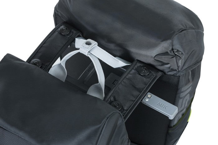 BASIL MILES DOUBLE PANNIER BAG 32L MIK System (ready to go), 100 % wasserdicht, Black Lime