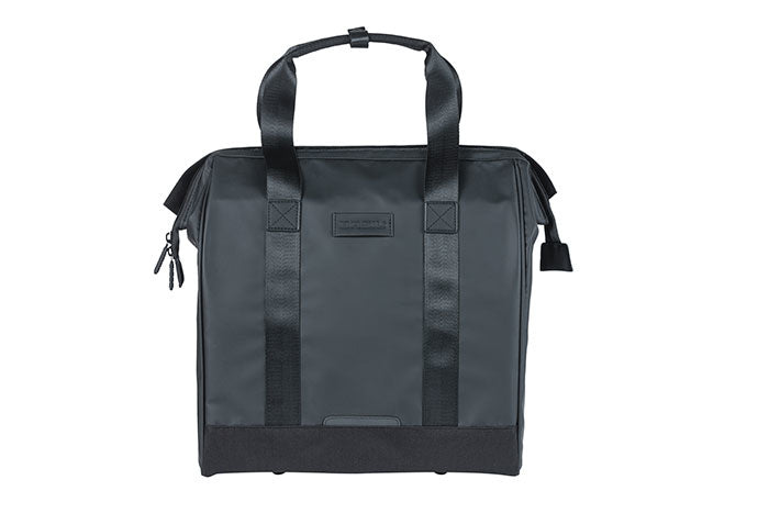 Einzelne Citytasche BASIL GRAND TARPAULIN BICYCLE SHOPPER 23L, Hook On System, wasserdicht schwarz