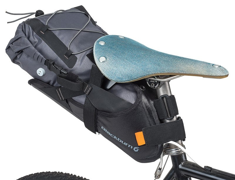 BLACKBURN OUTPOST ELITE SEAT PACK 10,5l Satteltasche mit wasserdichter Tasche, Metallbefestigung für Luftsattelstütze