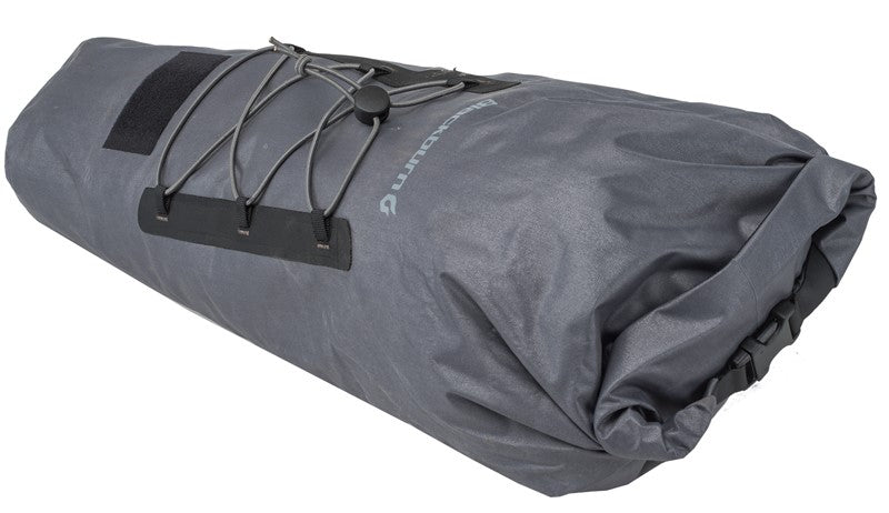 BLACKBURN OUTPOST ELITE SEAT PACK 10,5l Satteltasche mit wasserdichter Tasche, Metallbefestigung für Luftsattelstütze