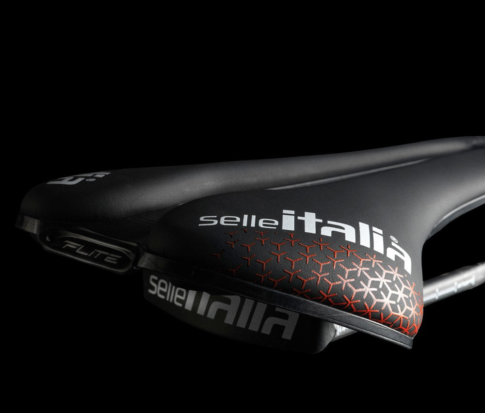 SELLE ITALIA FLITE BOOST PRO TEAM KIT CARBONIO SUPERFLOW L Sattel (ID entspricht L3), Carbonschiene + 10 mm, Fibra-Tek, 170 g