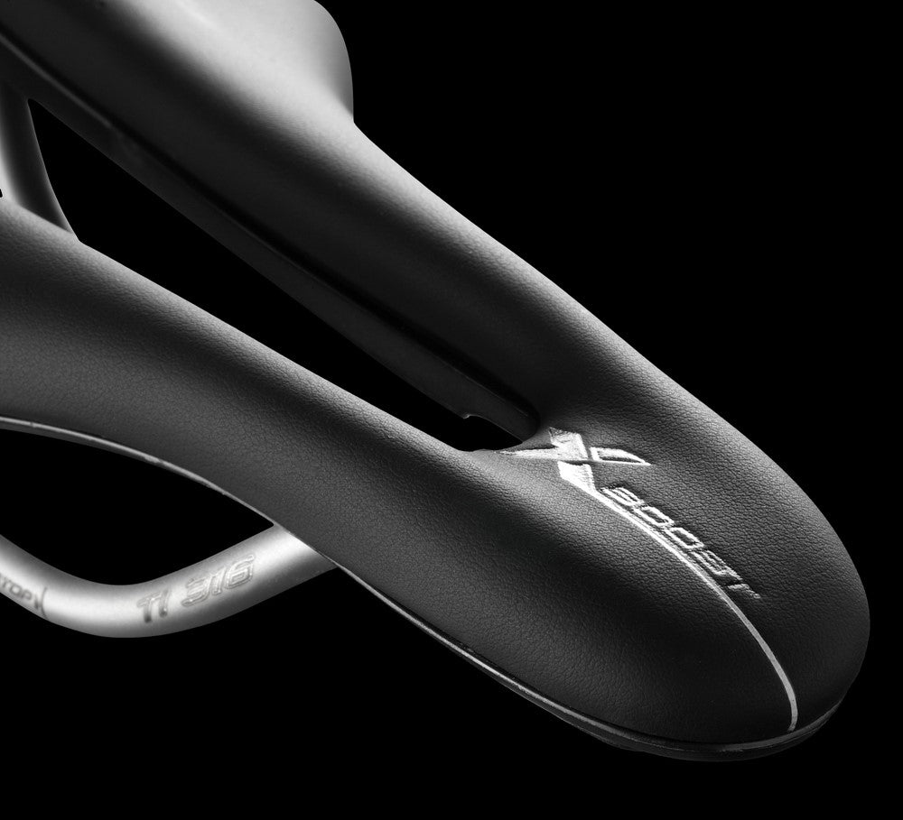 SELLE ITALIA SLR BOOST X-CROSS TI316 SUPERFLOW S (id match S3) Sattel, TI 316 Schiene, Fibra-Tek, 195 g